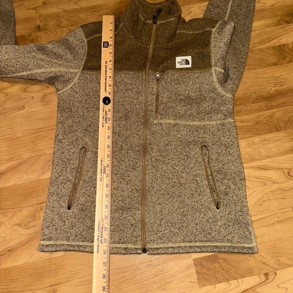 The North Face Mens Gordon Lyons Fleece Jacket Full Zip Sweater Brown Tan Size M